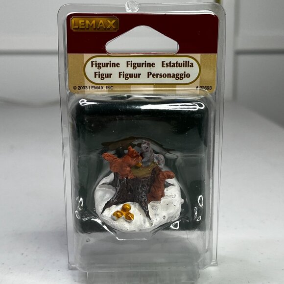 Vintage Lemax Chipmunks Christmas Village Figurine From 2003 - Picture 6 of 8